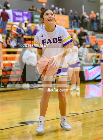 Thumbnail 1 in Eads vs. Elkhart photogallery.