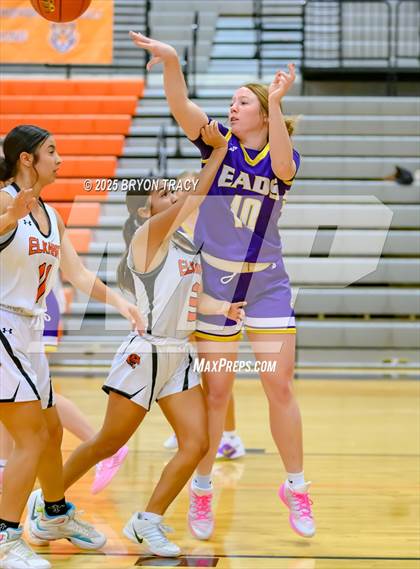 Thumbnail 2 in Eads vs. Elkhart photogallery.