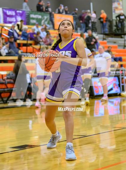 Thumbnail 1 in Eads vs. Elkhart photogallery.