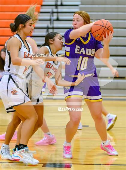 Thumbnail 1 in Eads vs. Elkhart photogallery.