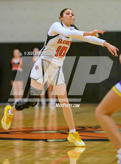 Thumbnail 2 in Eads vs. Elkhart photogallery.