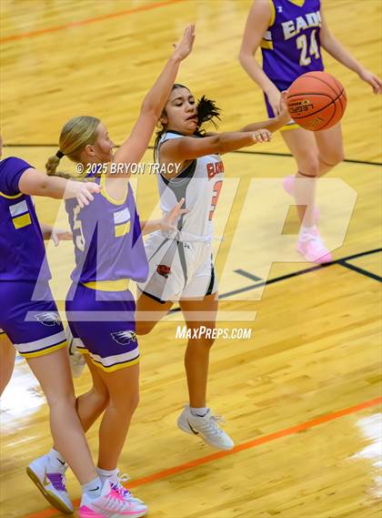 Thumbnail 1 in Eads vs. Elkhart photogallery.