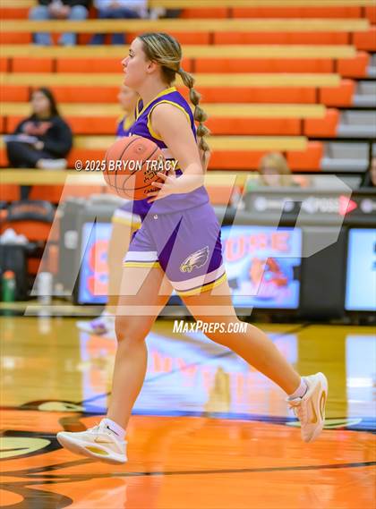 Thumbnail 2 in Eads vs. Elkhart photogallery.