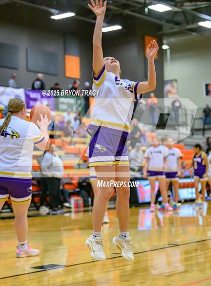 Thumbnail 2 in Eads vs. Elkhart photogallery.