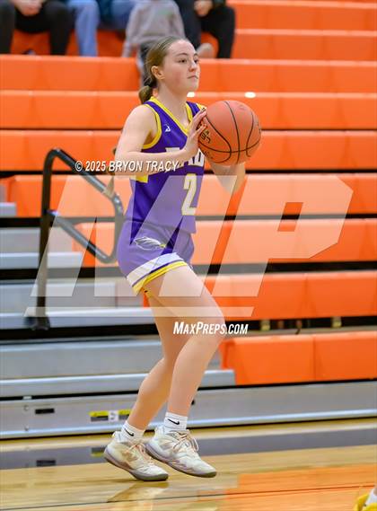 Thumbnail 2 in Eads vs. Elkhart photogallery.