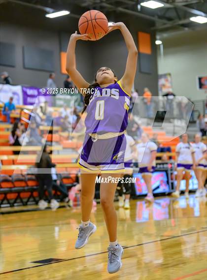 Thumbnail 2 in Eads vs. Elkhart photogallery.