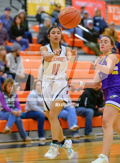 Thumbnail 3 in Eads vs. Elkhart photogallery.