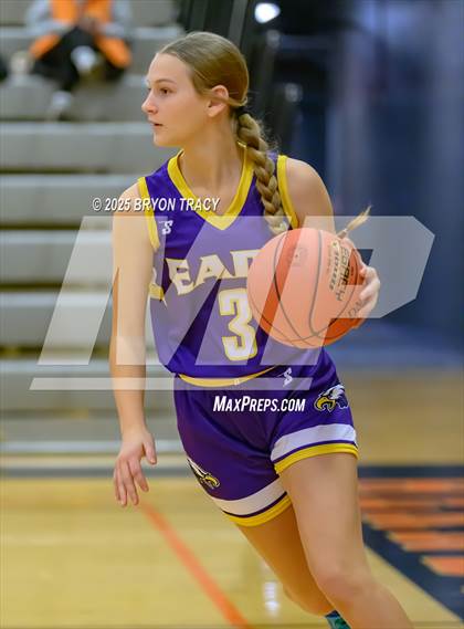 Thumbnail 2 in Eads vs. Elkhart photogallery.