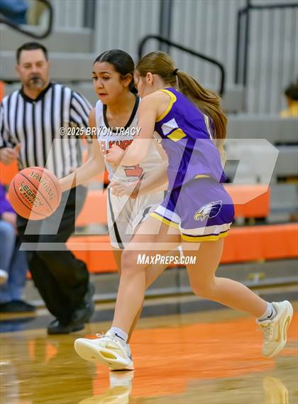 Thumbnail 2 in Eads vs. Elkhart photogallery.