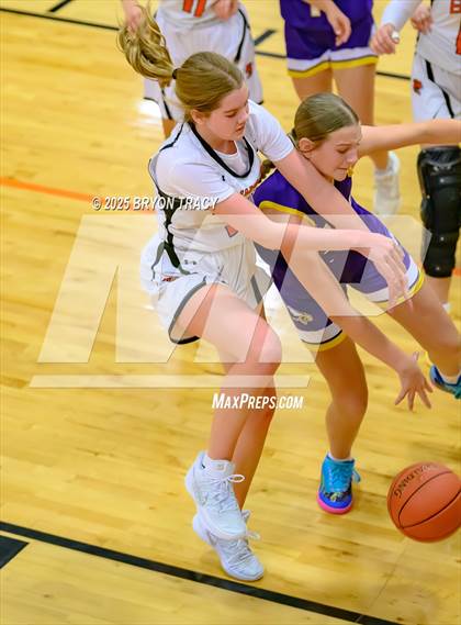 Thumbnail 1 in Eads vs. Elkhart photogallery.