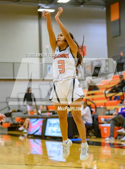 Thumbnail 2 in Eads vs. Elkhart photogallery.