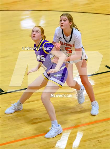 Thumbnail 1 in Eads vs. Elkhart photogallery.