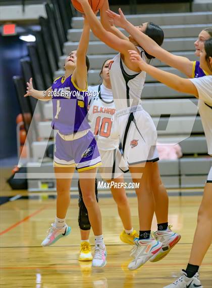 Thumbnail 1 in Eads vs. Elkhart photogallery.