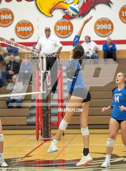 Thumbnail 1 in Shrine Catholic vs Regina (CHSL Cardinal Quarterfinal) photogallery.