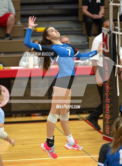 Thumbnail 2 in Shrine Catholic vs Regina (CHSL Cardinal Quarterfinal) photogallery.