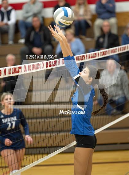 Thumbnail 3 in Shrine Catholic vs Regina (CHSL Cardinal Quarterfinal) photogallery.