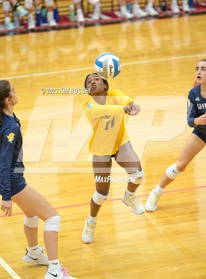 Thumbnail 3 in Shrine Catholic vs Regina (CHSL Cardinal Quarterfinal) photogallery.