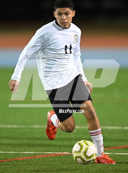 Thumbnail 3 in Bonnabel vs Benjamin Franklin (LHSAA Div II Regional) photogallery.