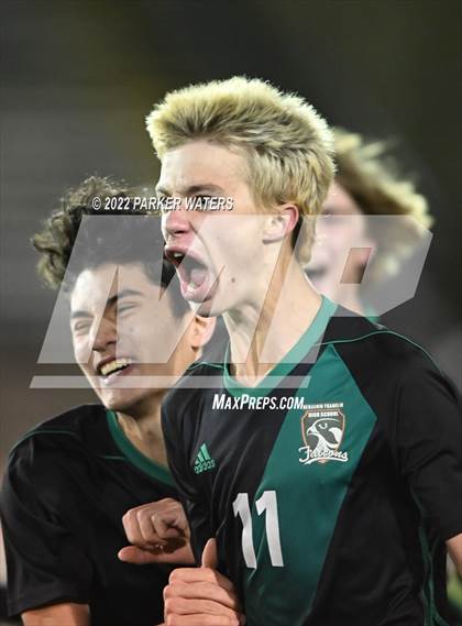 Thumbnail 2 in Bonnabel vs Benjamin Franklin (LHSAA Div II Regional) photogallery.