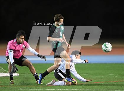 Thumbnail 1 in Bonnabel vs Benjamin Franklin (LHSAA Div II Regional) photogallery.