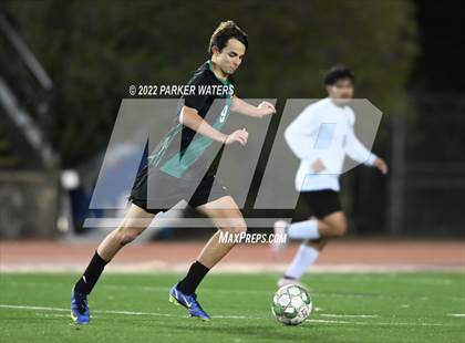 Thumbnail 2 in Bonnabel vs Benjamin Franklin (LHSAA Div II Regional) photogallery.