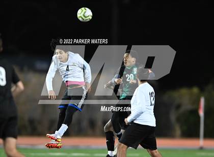 Thumbnail 1 in Bonnabel vs Benjamin Franklin (LHSAA Div II Regional) photogallery.
