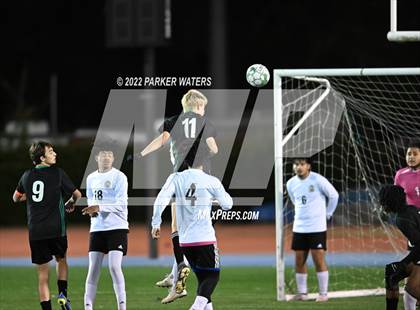 Thumbnail 1 in Bonnabel vs Benjamin Franklin (LHSAA Div II Regional) photogallery.