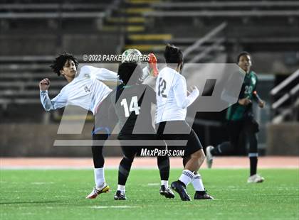 Thumbnail 1 in Bonnabel vs Benjamin Franklin (LHSAA Div II Regional) photogallery.