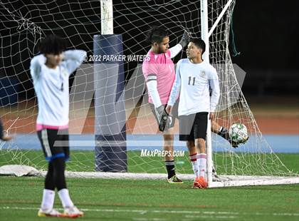Thumbnail 3 in Bonnabel vs Benjamin Franklin (LHSAA Div II Regional) photogallery.