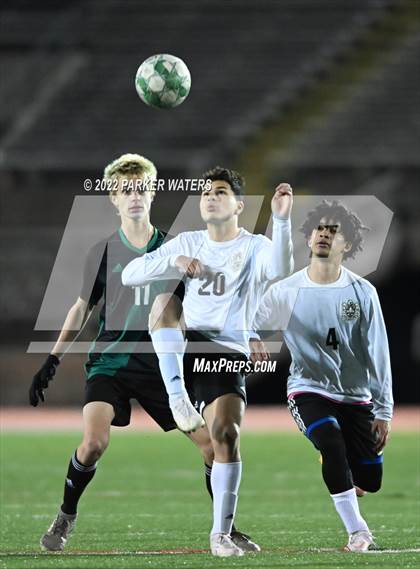 Thumbnail 3 in Bonnabel vs Benjamin Franklin (LHSAA Div II Regional) photogallery.