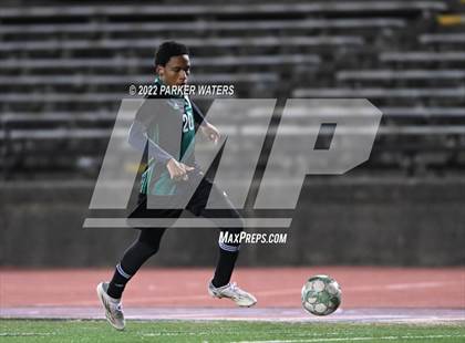 Thumbnail 3 in Bonnabel vs Benjamin Franklin (LHSAA Div II Regional) photogallery.