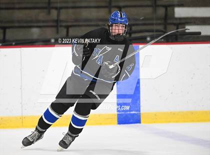 Thumbnail 2 in Hall vs. Masuk (CIAC DIII Quarterfinal) photogallery.