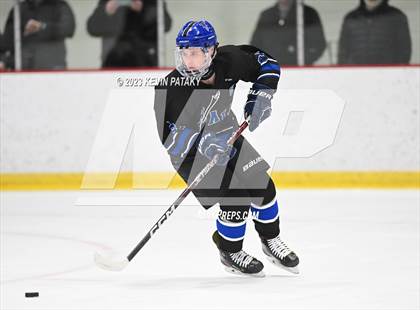 Thumbnail 3 in Hall vs. Masuk (CIAC DIII Quarterfinal) photogallery.