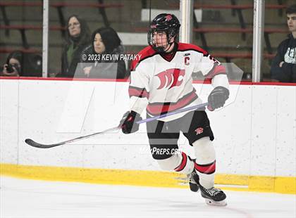 Thumbnail 1 in Hall vs. Masuk (CIAC DIII Quarterfinal) photogallery.