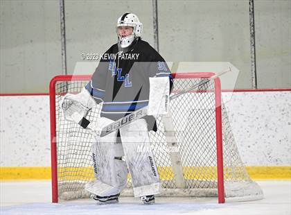 Thumbnail 2 in Hall vs. Masuk (CIAC DIII Quarterfinal) photogallery.