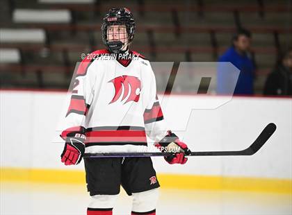 Thumbnail 3 in Hall vs. Masuk (CIAC DIII Quarterfinal) photogallery.