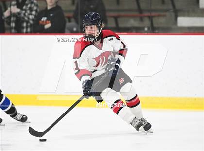 Thumbnail 3 in Hall vs. Masuk (CIAC DIII Quarterfinal) photogallery.