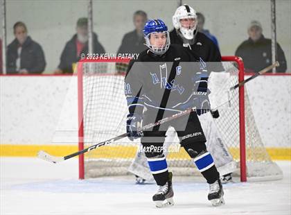Thumbnail 1 in Hall vs. Masuk (CIAC DIII Quarterfinal) photogallery.