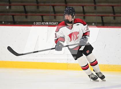 Thumbnail 3 in Hall vs. Masuk (CIAC DIII Quarterfinal) photogallery.