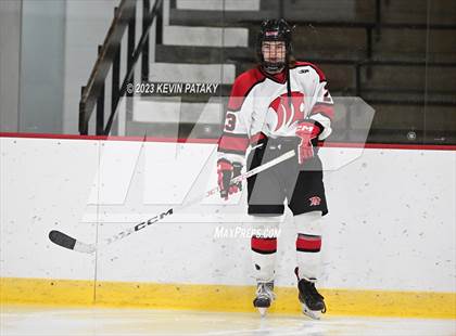Thumbnail 3 in Hall vs. Masuk (CIAC DIII Quarterfinal) photogallery.