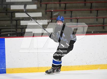 Thumbnail 3 in Hall vs. Masuk (CIAC DIII Quarterfinal) photogallery.