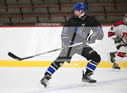 Thumbnail 1 in Hall vs. Masuk (CIAC DIII Quarterfinal) photogallery.