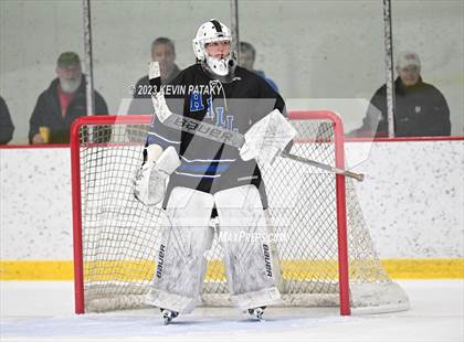 Thumbnail 2 in Hall vs. Masuk (CIAC DIII Quarterfinal) photogallery.