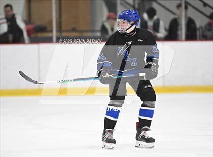 Thumbnail 1 in Hall vs. Masuk (CIAC DIII Quarterfinal) photogallery.