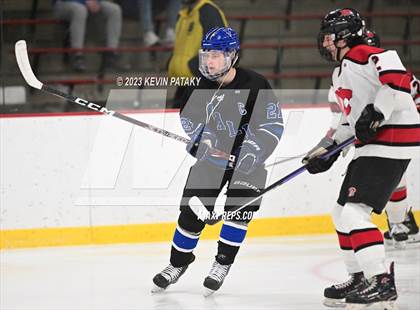 Thumbnail 3 in Hall vs. Masuk (CIAC DIII Quarterfinal) photogallery.