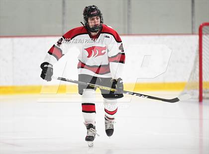 Thumbnail 2 in Hall vs. Masuk (CIAC DIII Quarterfinal) photogallery.