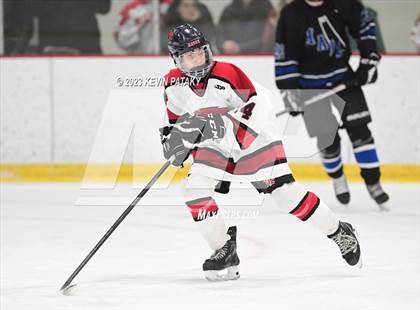 Thumbnail 2 in Hall vs. Masuk (CIAC DIII Quarterfinal) photogallery.