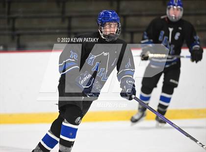 Thumbnail 1 in Hall vs. Masuk (CIAC DIII Quarterfinal) photogallery.