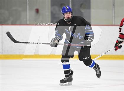 Thumbnail 3 in Hall vs. Masuk (CIAC DIII Quarterfinal) photogallery.