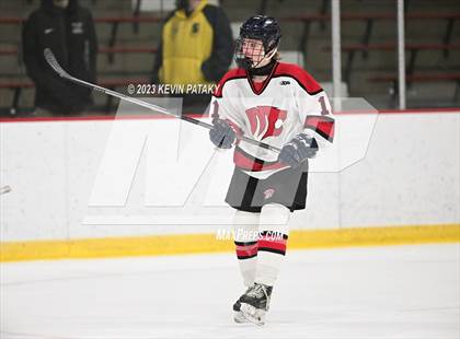Thumbnail 2 in Hall vs. Masuk (CIAC DIII Quarterfinal) photogallery.
